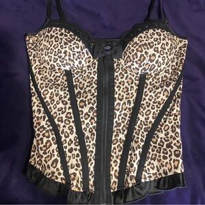Beautiful vintage leopard corset.